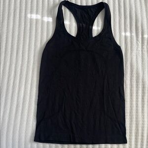 Lululemon swiftly tank in black